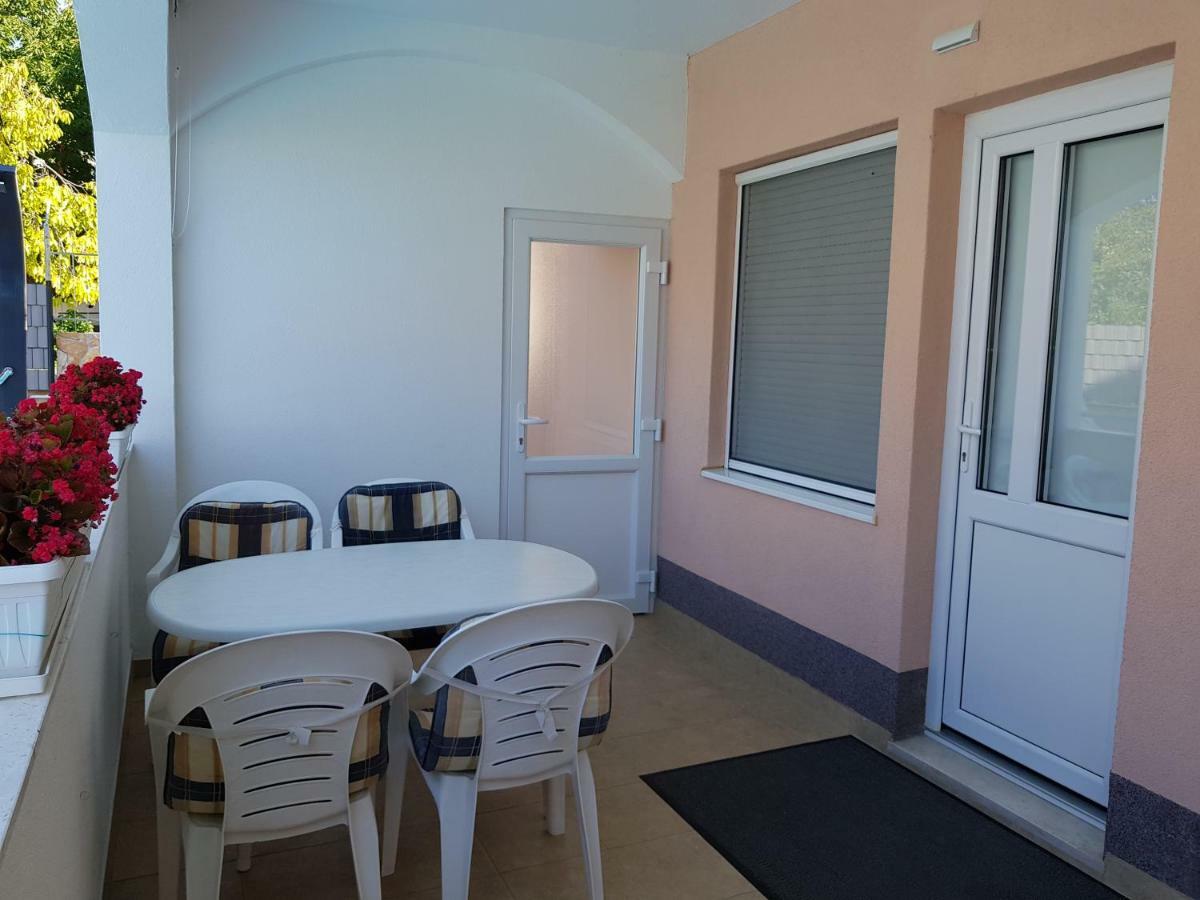 Villa Ferias Trogir Exteriör bild